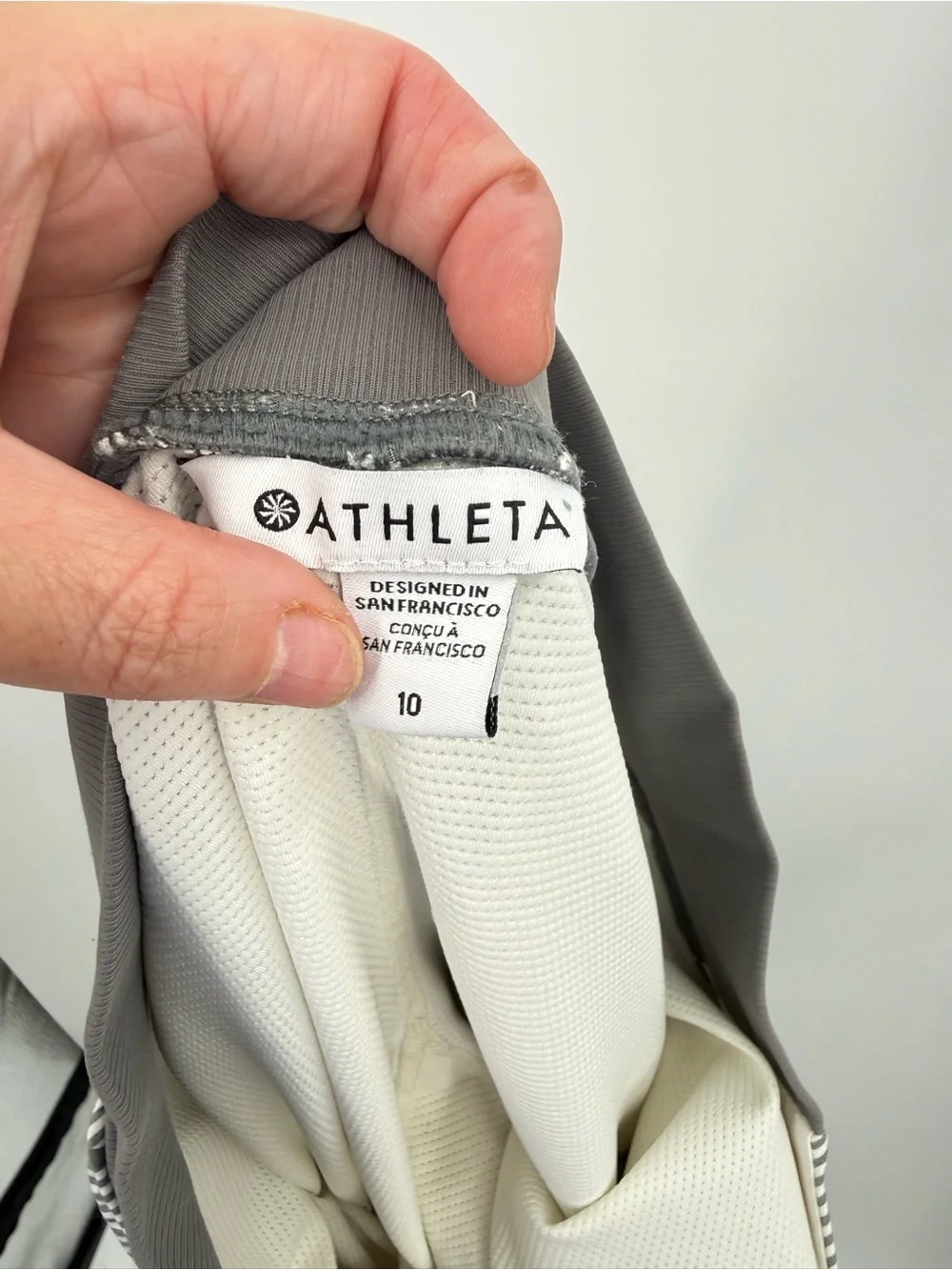 Athleta Brooklyn Textured Pull On Skort Gray Ivory Stripe Size‎ 10
